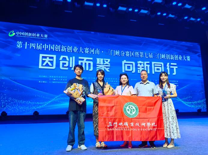 图形用户界面 AI 生成的内容可能不正确。 图形用户界面 AI 生成的内容可能不正确。